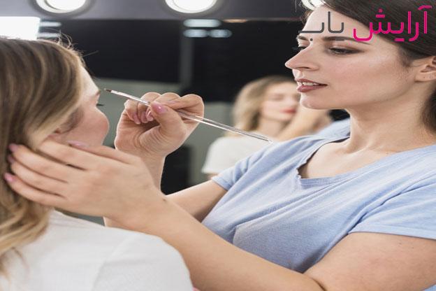 رنگ ابرو در بارداری