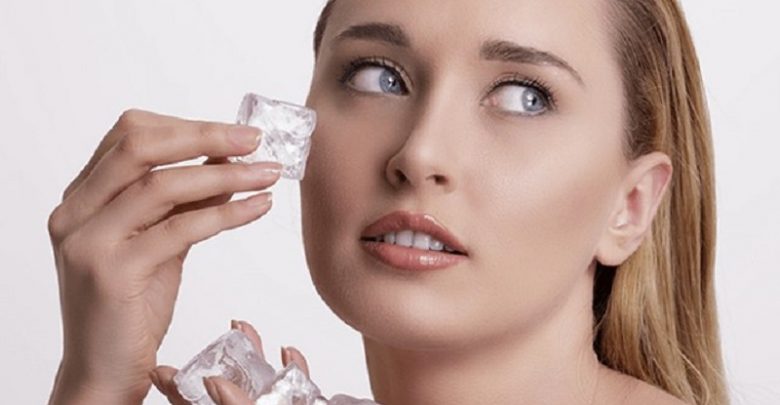 اربرد یخ برای کاهش پف چشم