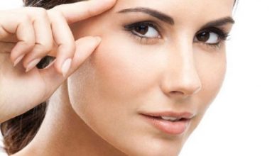 بالا کشیدن ابرو